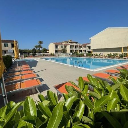 Apartament With Swimming Pool Apartamento Caorle Exterior foto