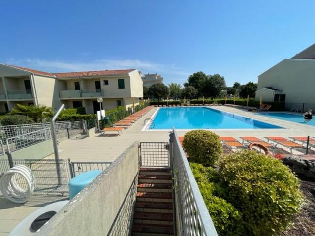 Apartament With Swimming Pool Apartamento Caorle Exterior foto